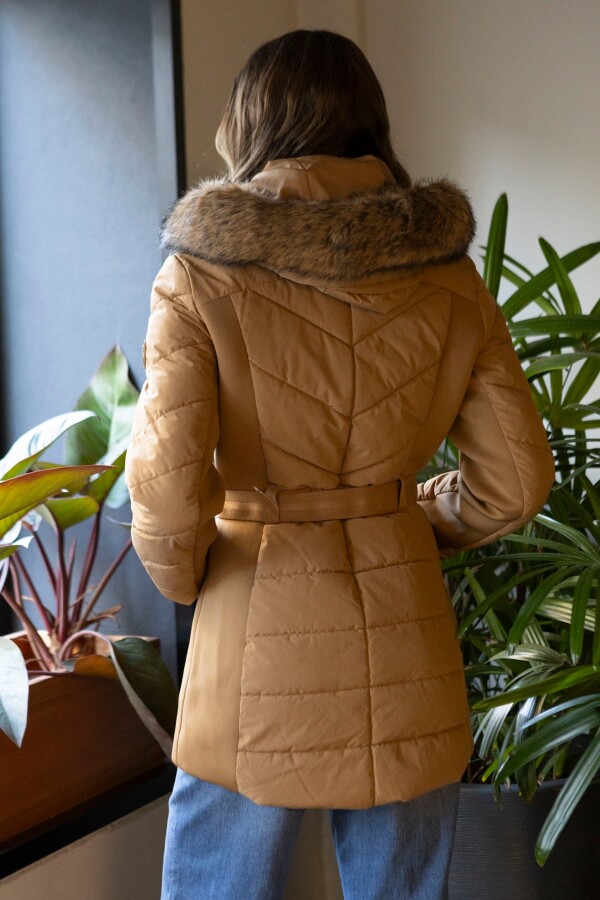 Campera Abrigo Capucha Piel TOSTADO