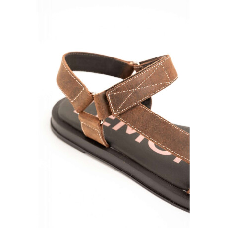 Sandalias Regulables Cuero Chocolate