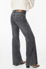 Jean Tree Gris oscuro