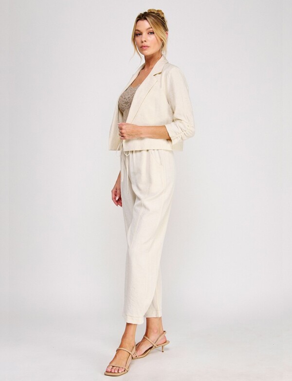 Blazer Crop De Lino Abierto Con Manga Fruncida BEIGE CLARO