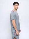 REMERA BOLT Umbro Hombre 054