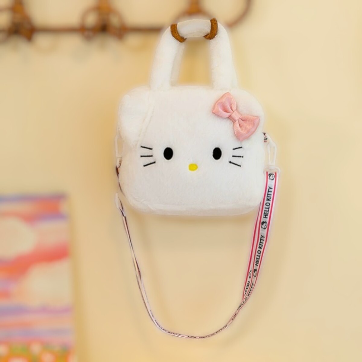 Bolso Infantil De Peluche - Hello Kitty 