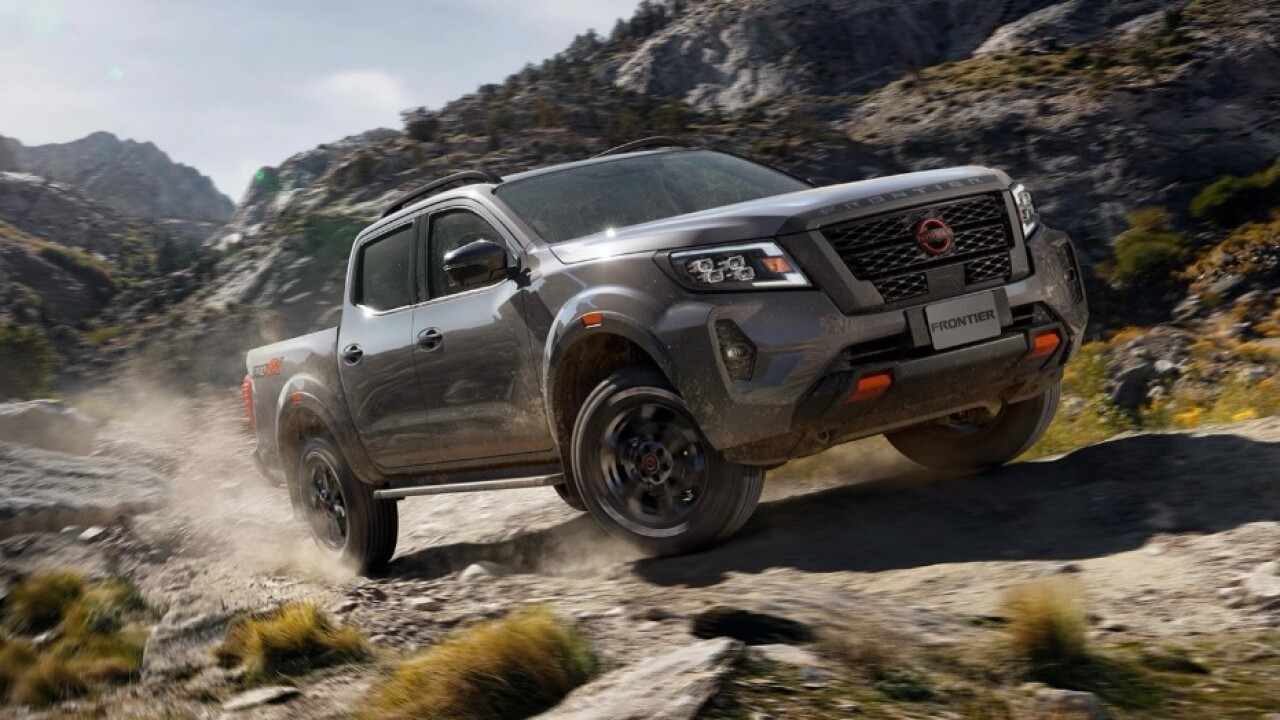 nissan-3.jpg