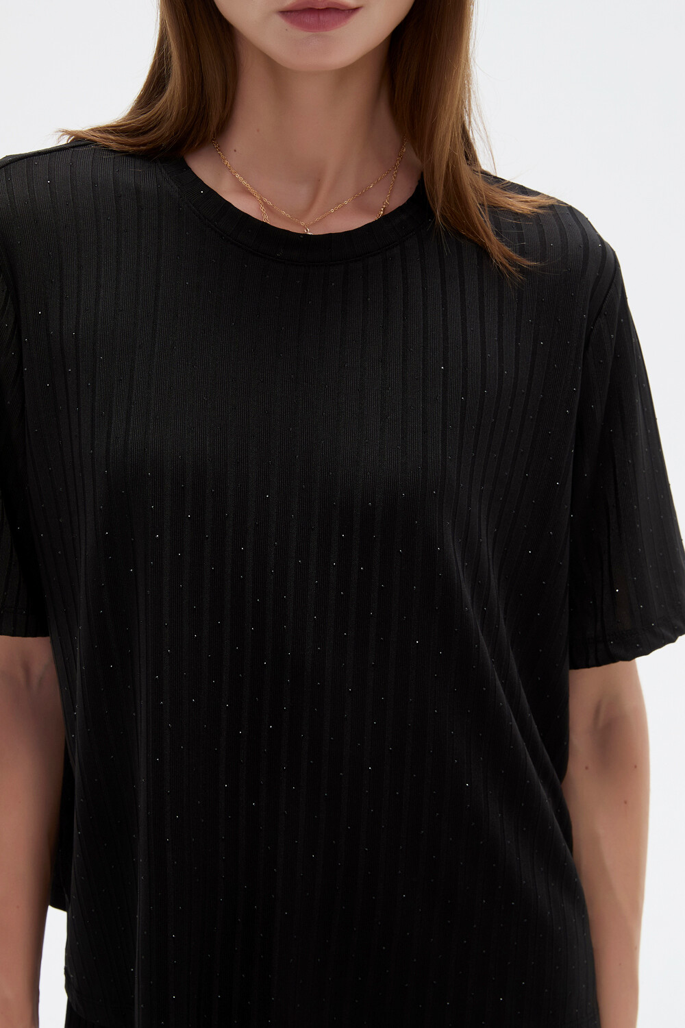 Remera Visinas Negro