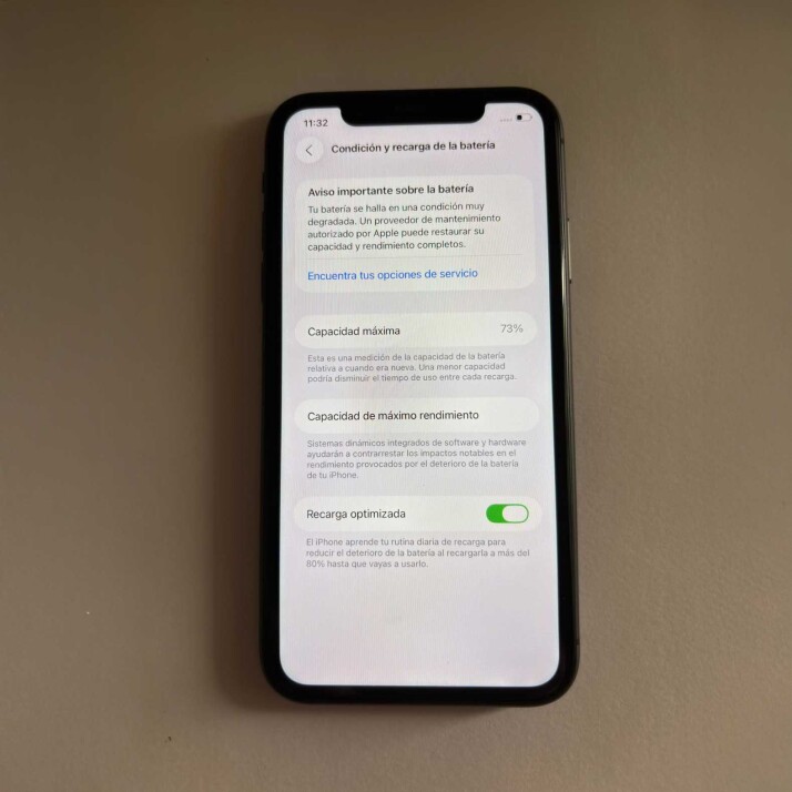 iPhone 11 64 GB - Black iPhone 11 64 GB - Black