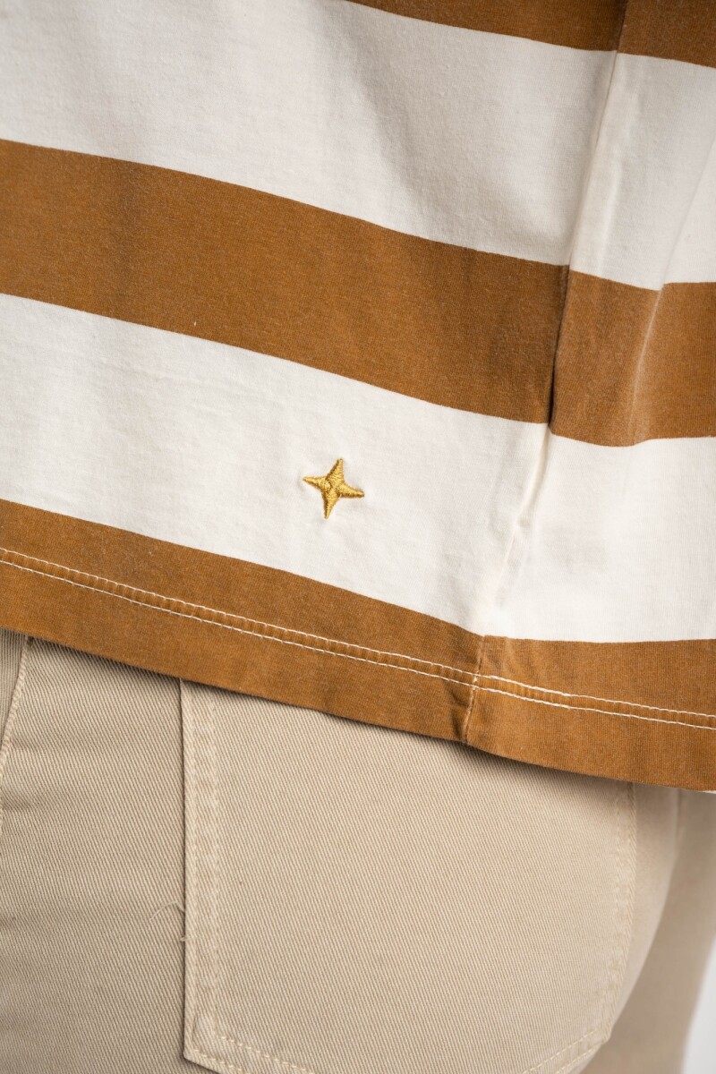 Remera Algodon Lavado Raya Camel Camel