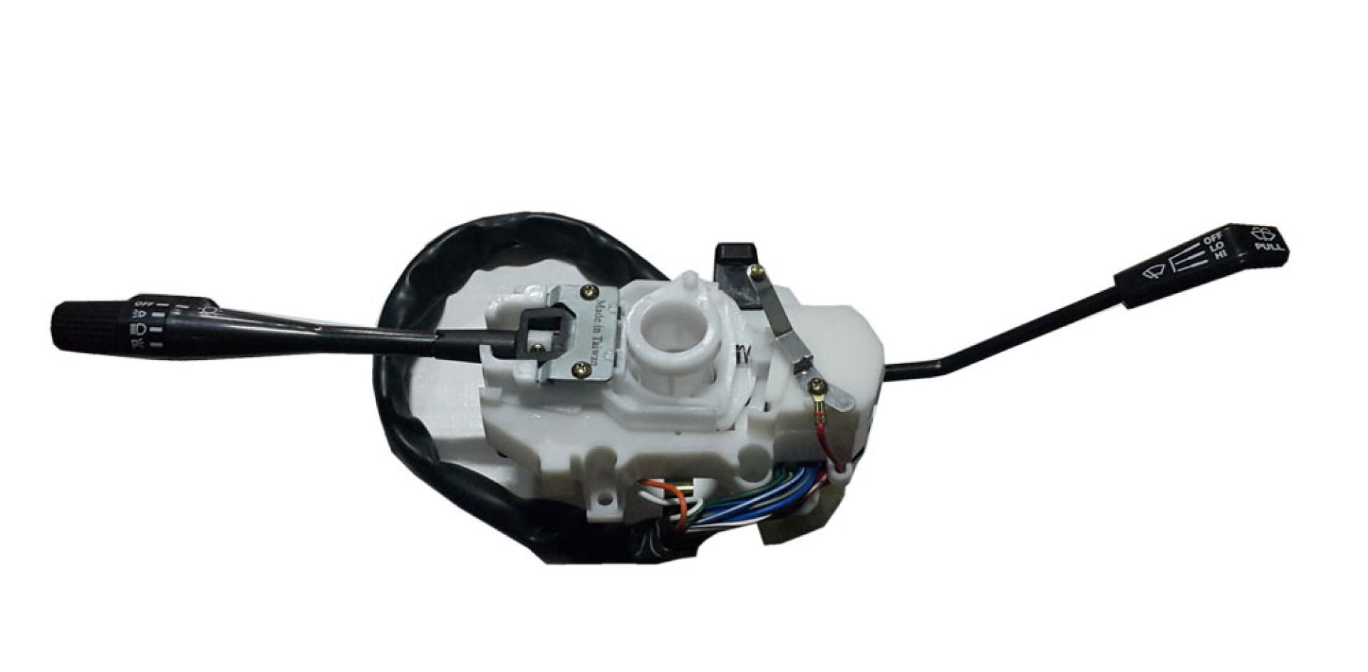 LLAVE BAJO VOLANTE DAIHATSU SEÑALERO DELTA - 