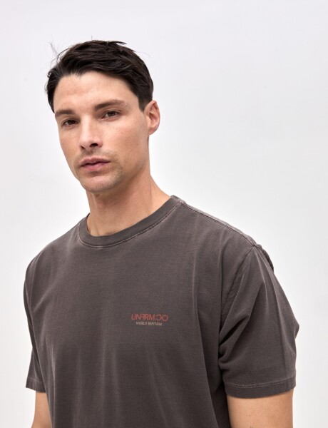 Remera Moxie Marrón