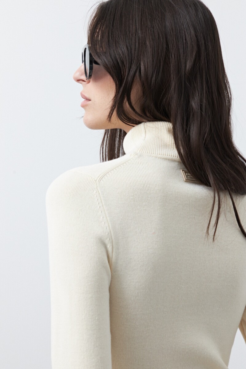 POLERA CAPANTI Crudo