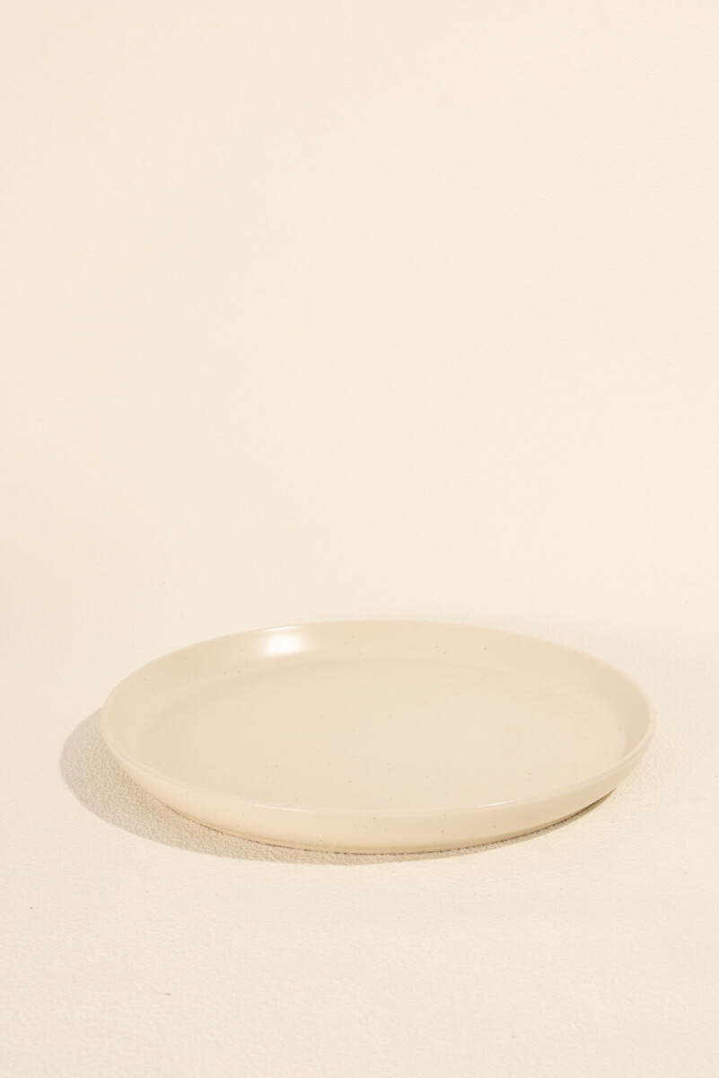 Plato Mesa Kta - Color Unico 