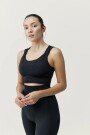 Top Nina Negro