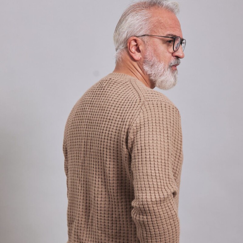 BUZO DE PUNTO GRUESO BEIGE