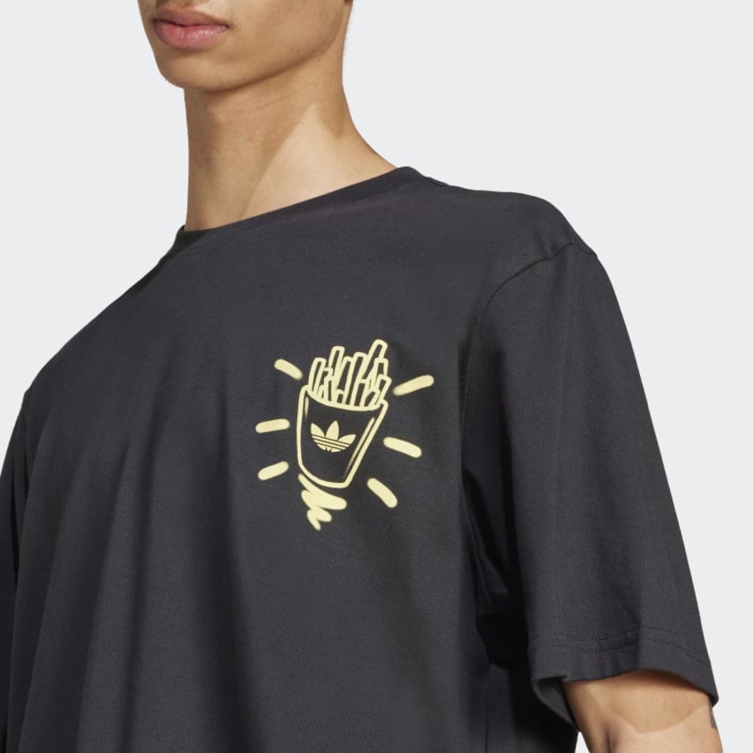 logotipo original de adidas negro