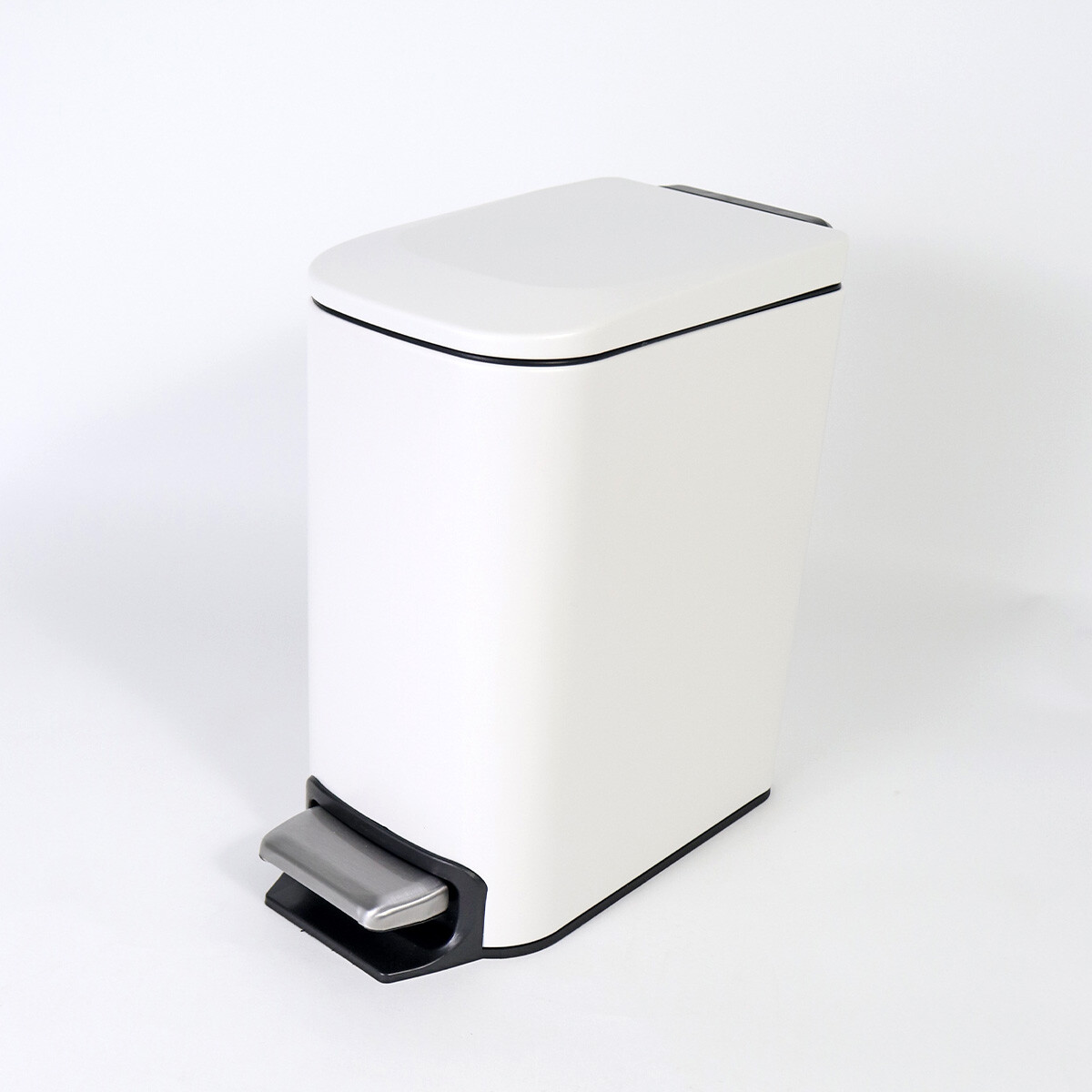 BASURERO INOX BLANCO C/PEDAL 8LTS 