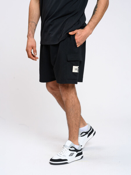 BERMUDA UNIVERSITY <br /> HOMBRE Umbro Hombre 002