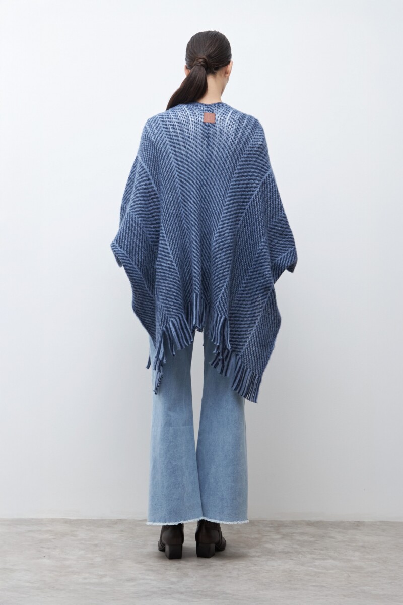 Ruana con bolsillos azul marino