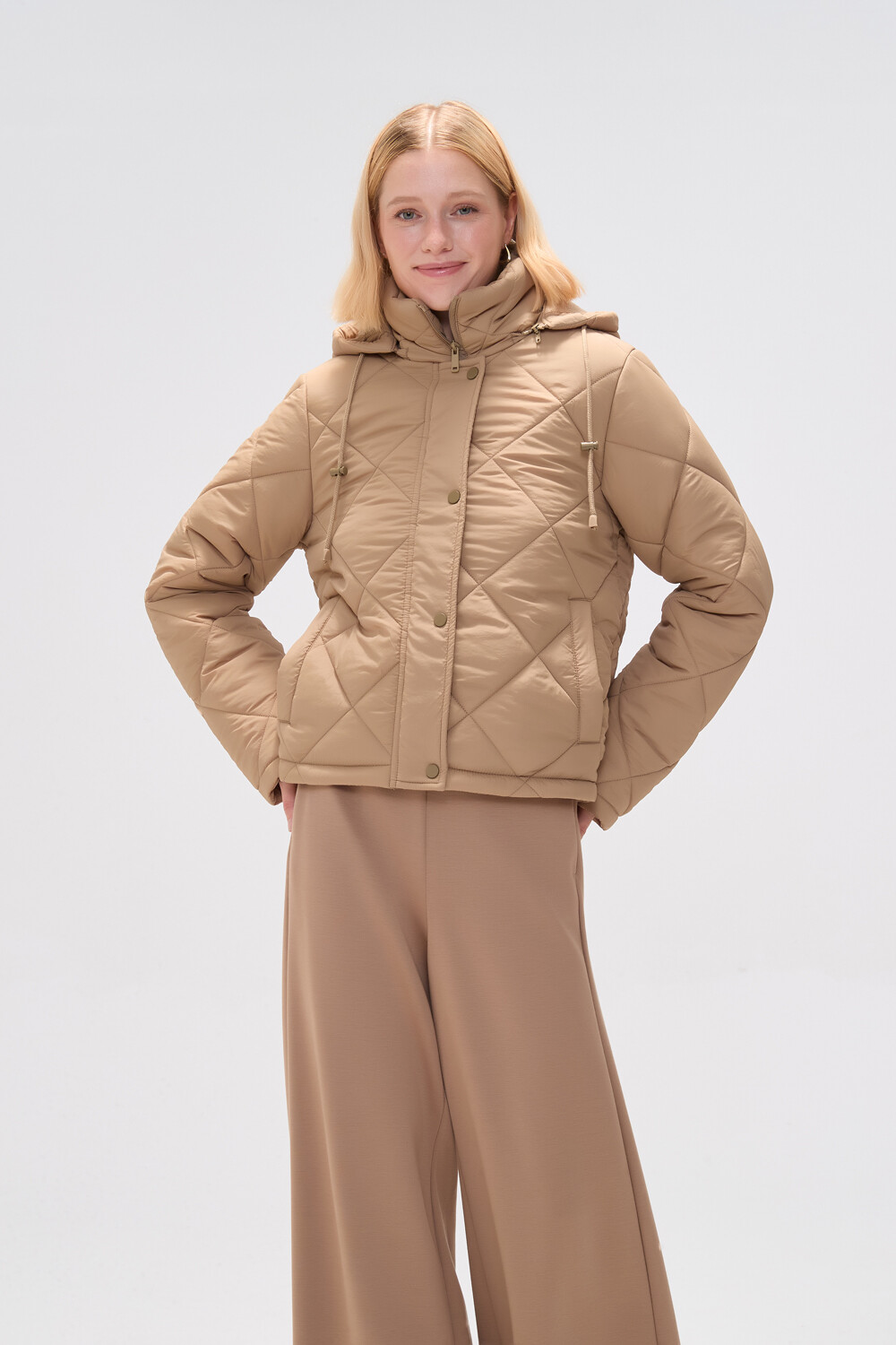 Campera Pernas Beige