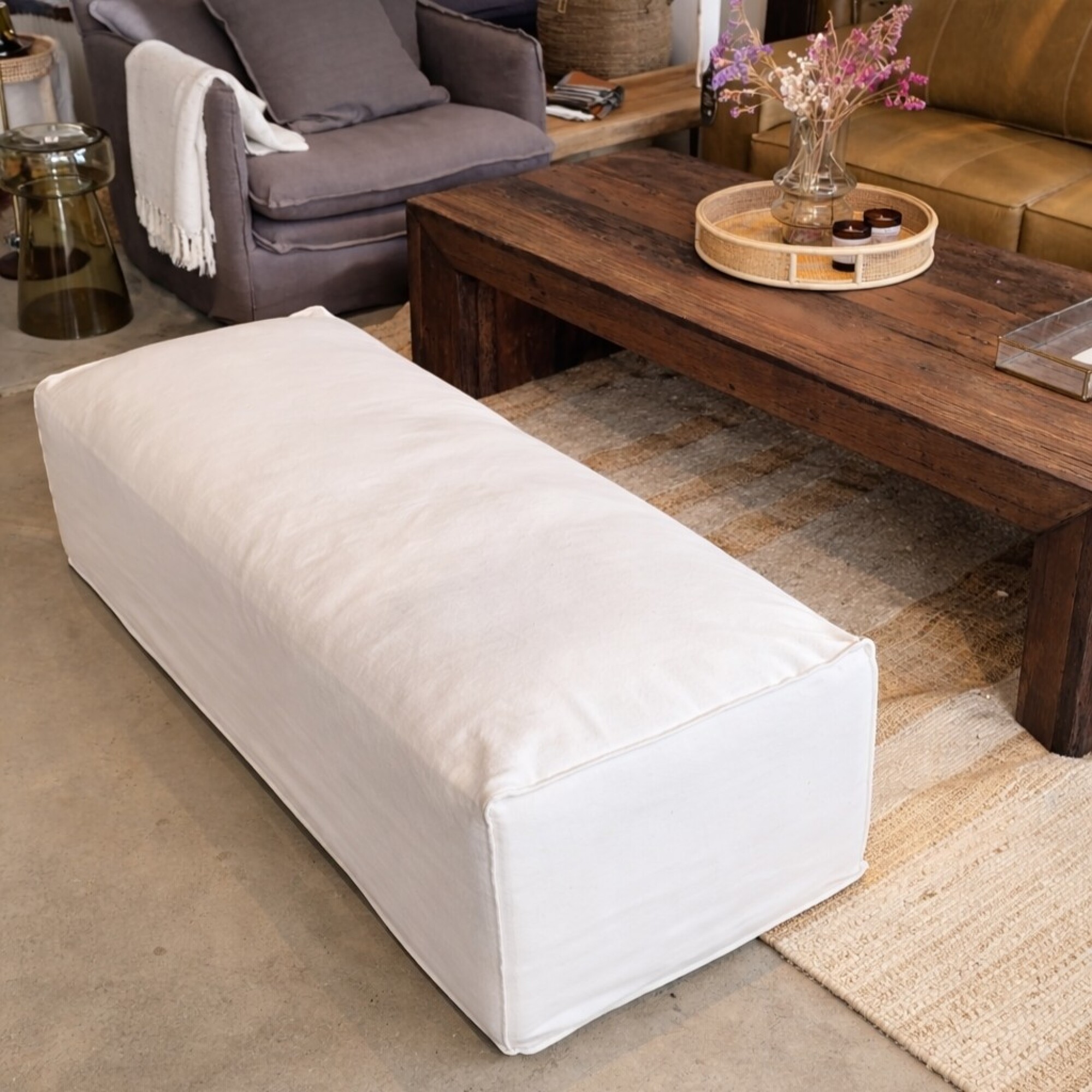 puff slow blanco, L — Soho Deco