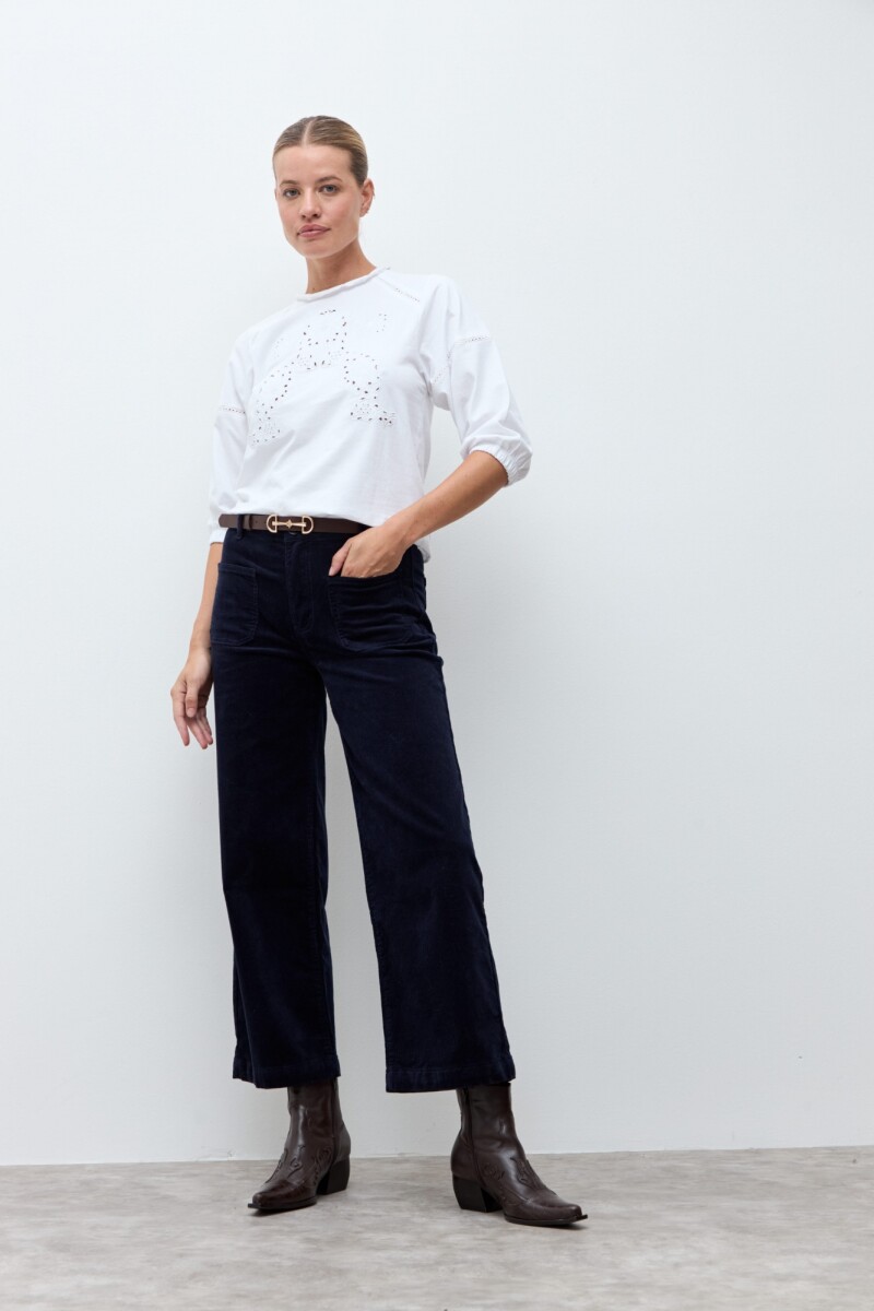 Remera bordada vainillas blanco