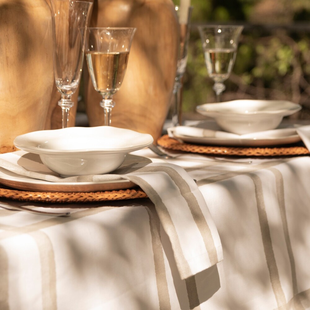 Mantel Clásico 100% Algodón 220cm - Pilar Humus