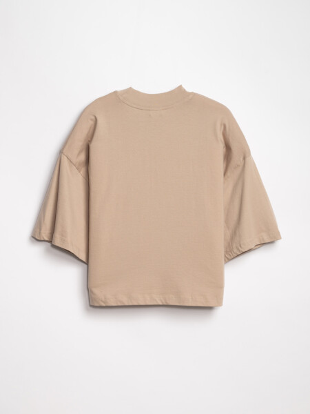 Remera 3/4 Cuello Alto Beige Grisáceo