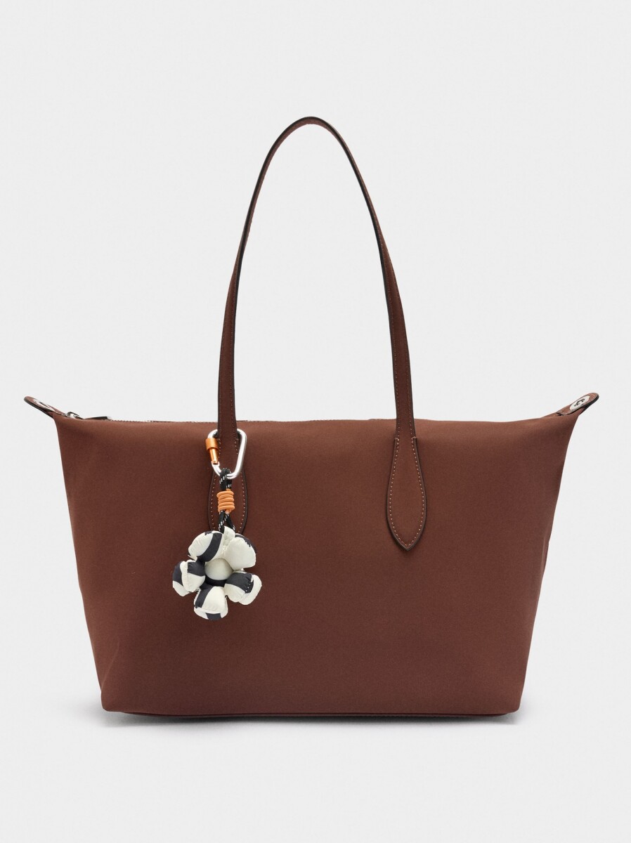 Bolso Shopper Textura Suave Con Colgante - teja 