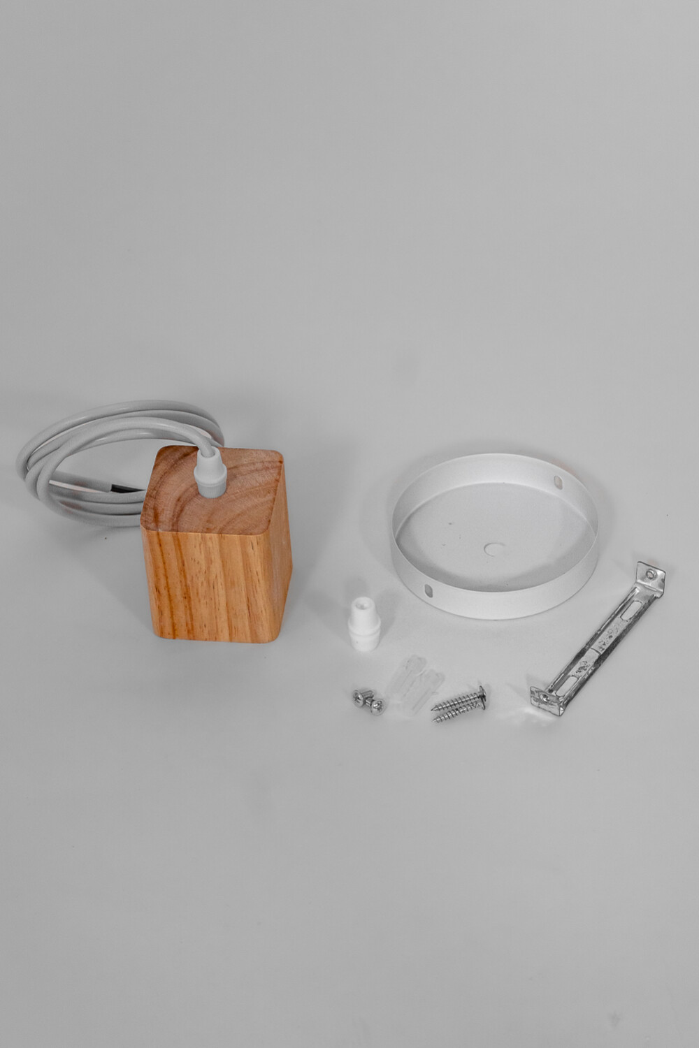 Lampra De Techo Rectangular Cable 1m, Caja Pvc 8 Color Unico