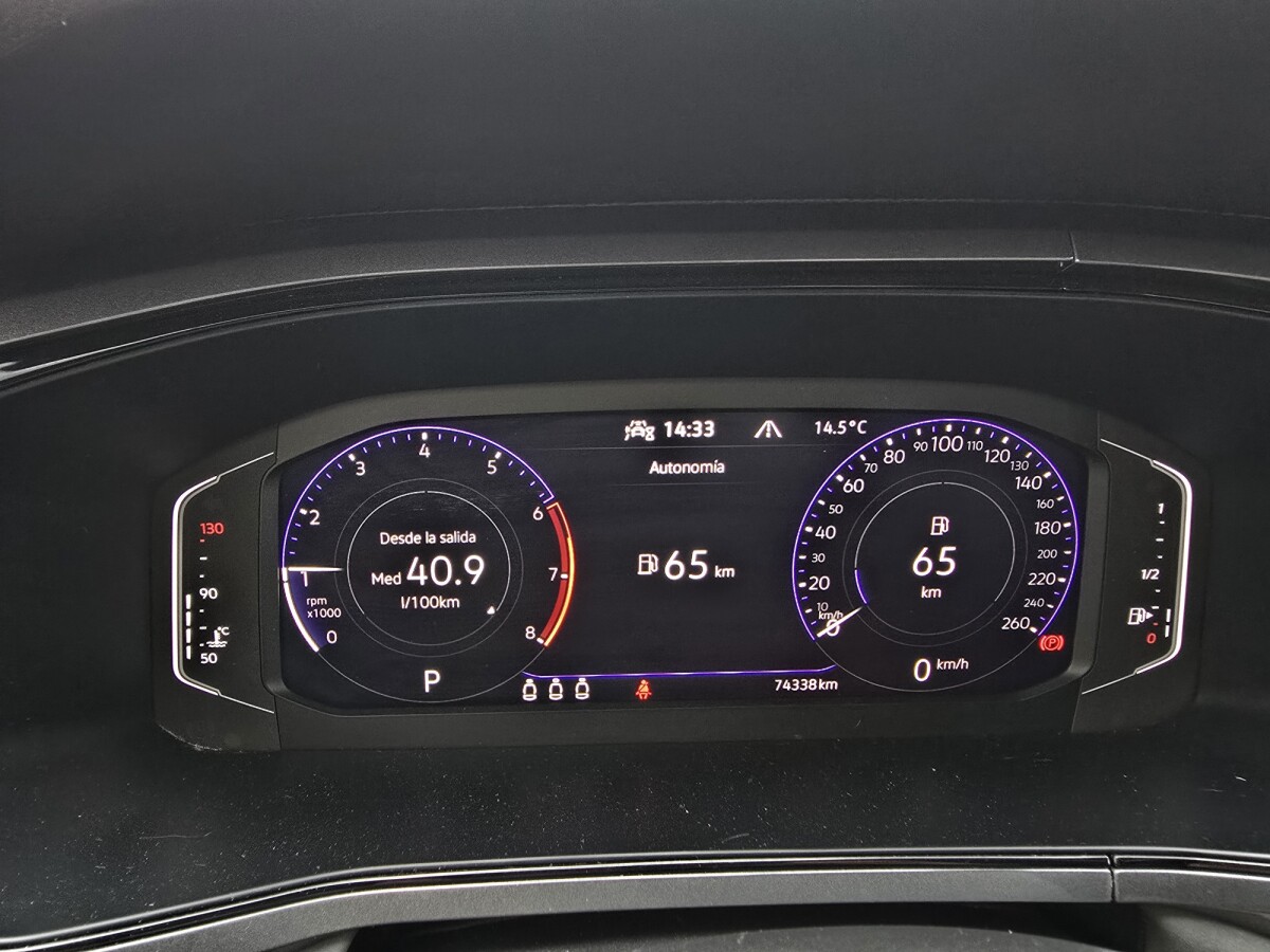 Volkswagen Taos Highline 1.4T| Permuta / Financia Volkswagen Taos Highline 1.4T| Permuta / Financia