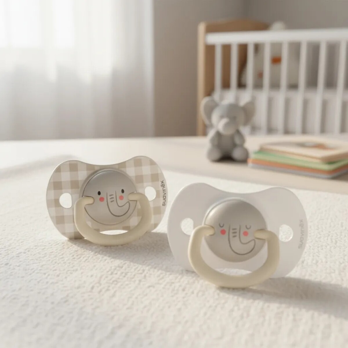 Set x2 chupete fisiológico Suavinex 6 a 18M - Nocturnos - Gris Nocturnos 
