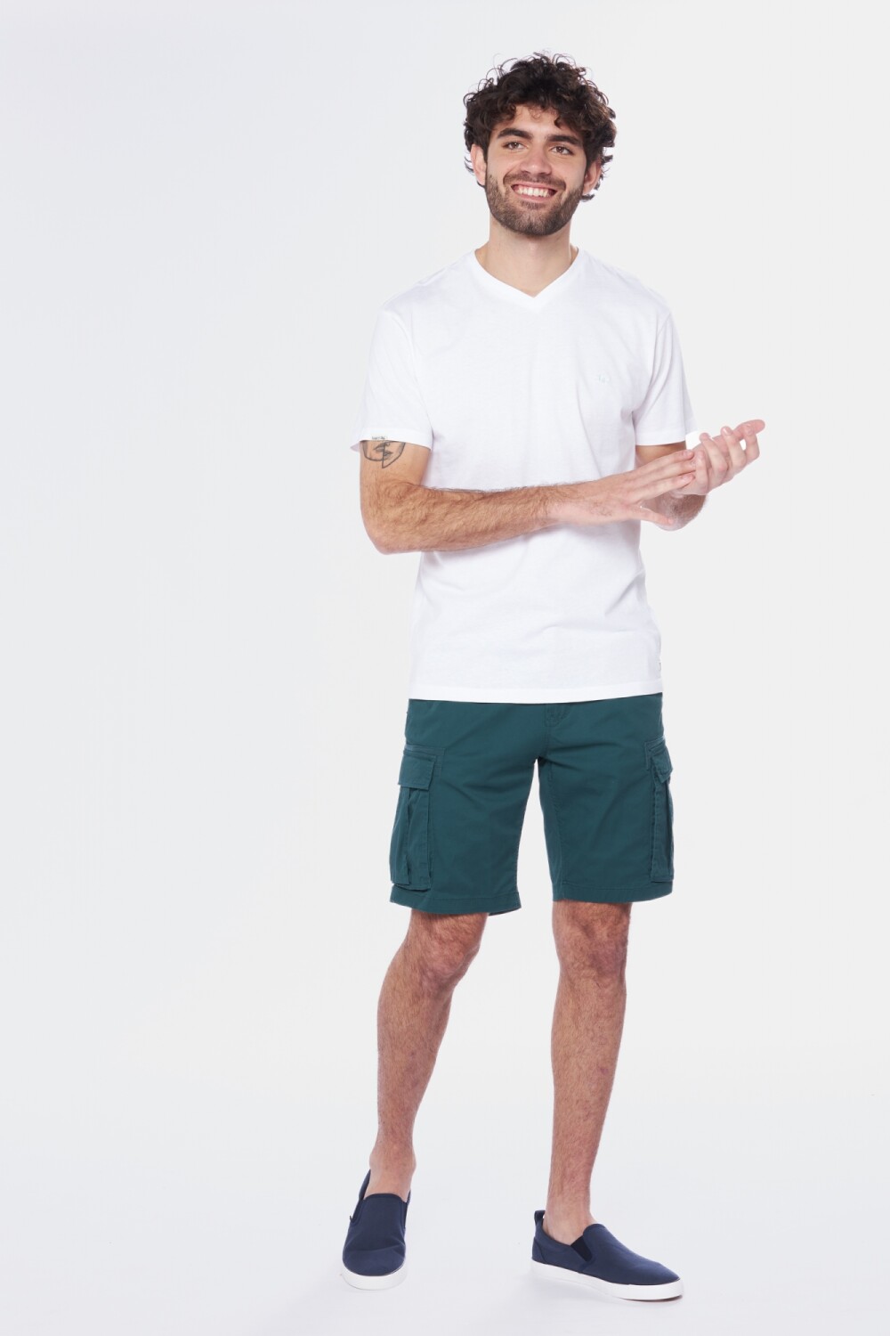 BERMUDA CARGO CON SPANDEX Verde