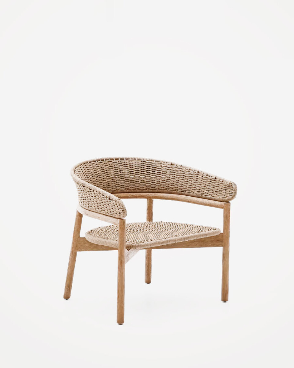 Sillón Arinella de madera maciza de acacia acabado tono natural y cuerda beige FSC 100% 