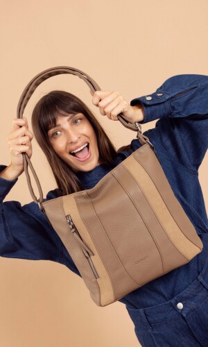 CARTERA DEBORAH CASTAÑO