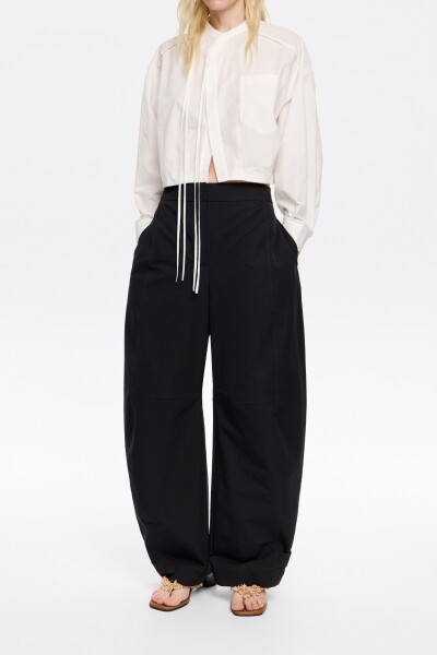 PANTALÓN Negro