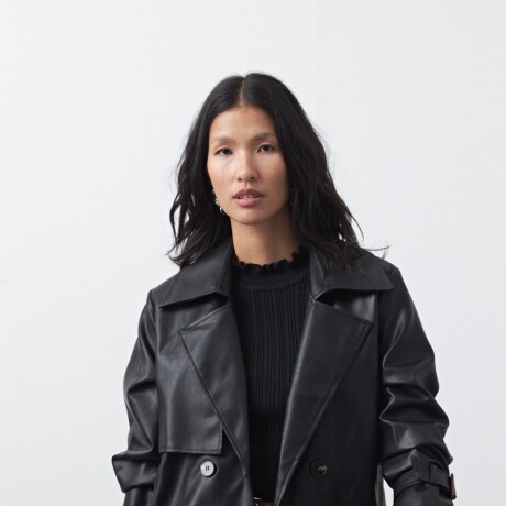 POLERA BETANIA Negro