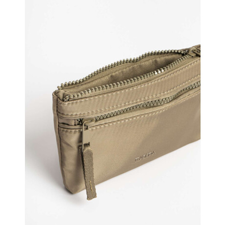 Monedero Nylon Con Bolsillo Verde Oliva