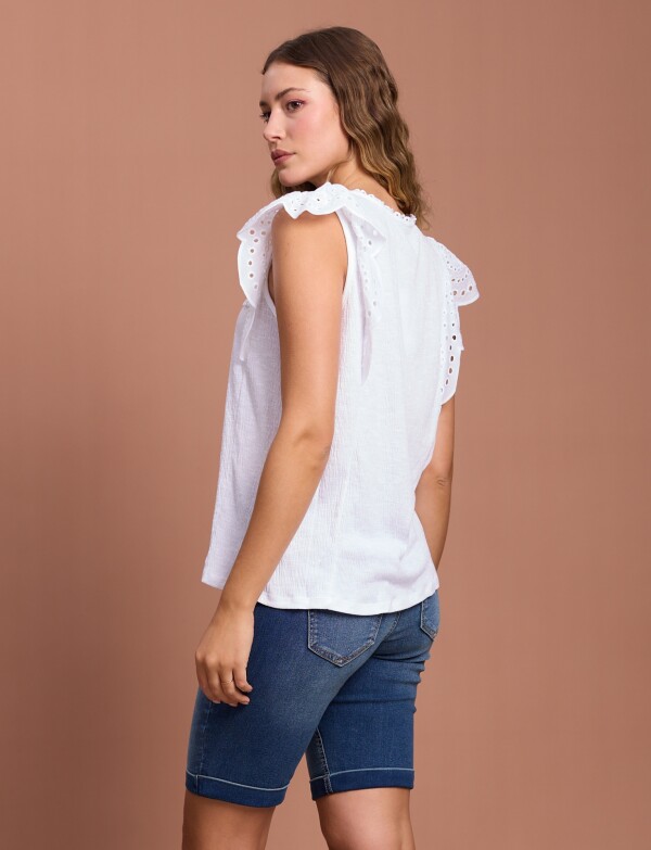 Blusa Detalle Crochet CRUDO