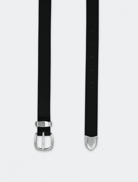 CINTURÓN CON HEBILLA METÁLICA NEGRO