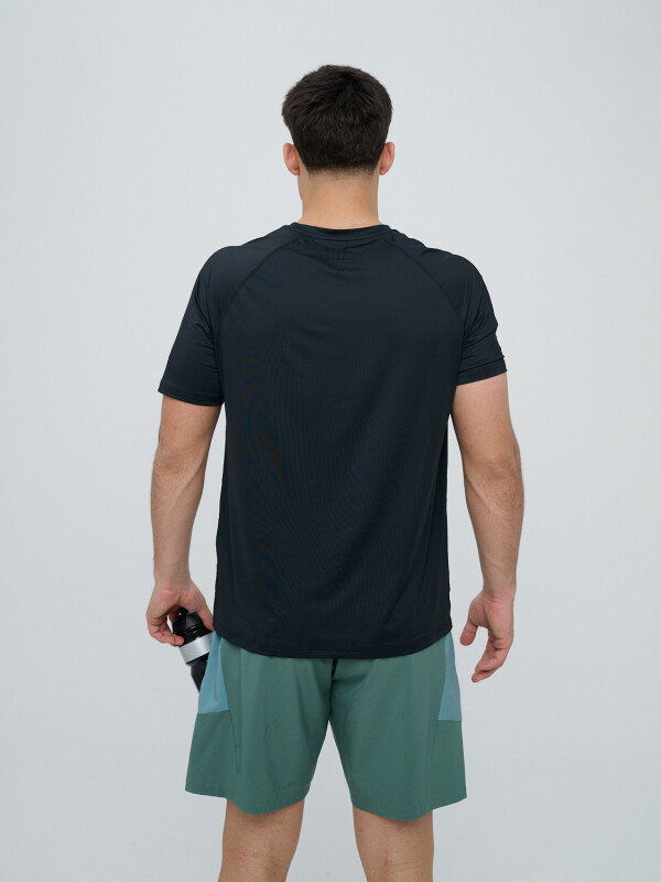 REMERA AXIS Umbro Hombre 002
