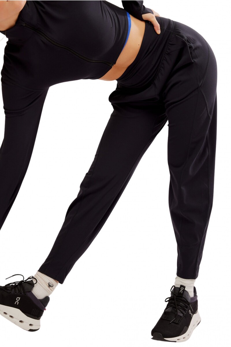 NEVER BETTER STRCTD SWEAT Negro