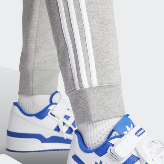 Pantalón Adidas Adicolor 3 Rayas Gris