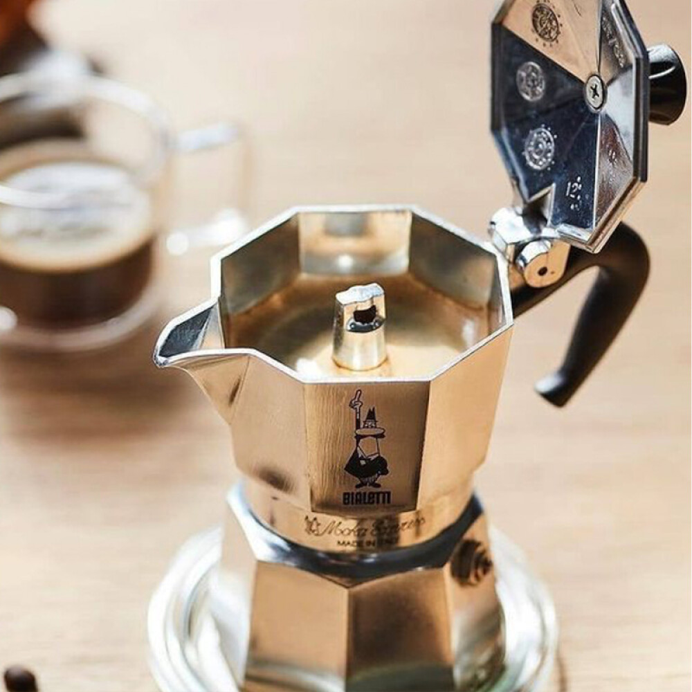 Cafetera Bialetti clasica l 4 tazas Cafetera Bialetti clasica l 4 tazas