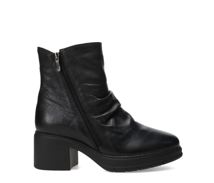 Bota de Mujer Bottero Caña Baja Con Cierre Negro