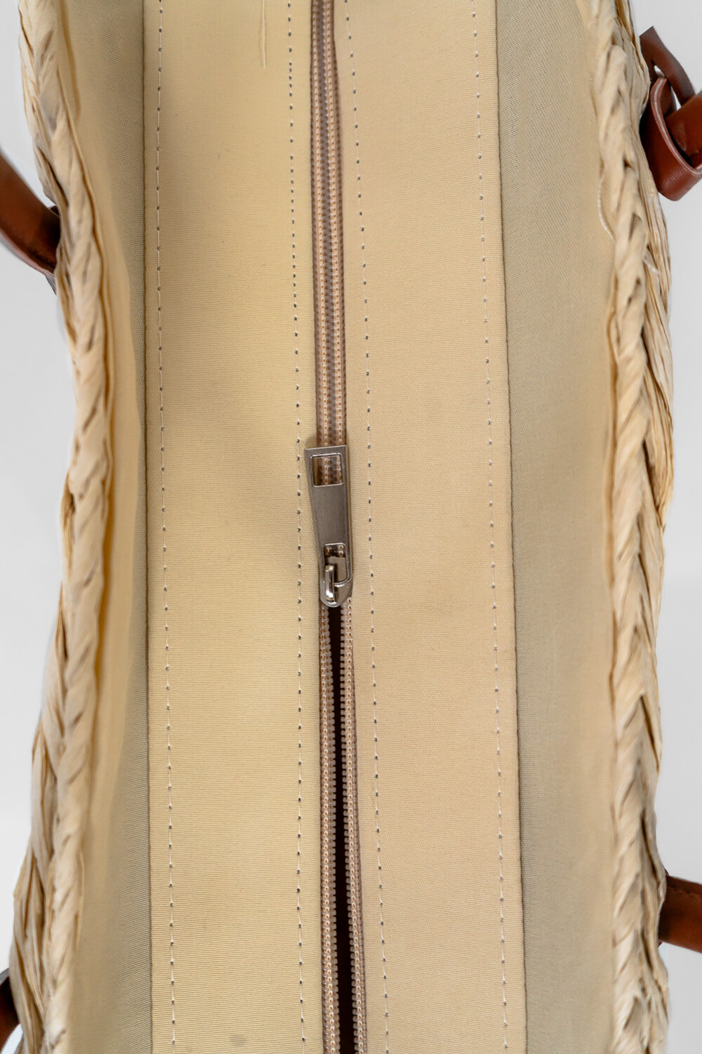 Cartera Montt Beige