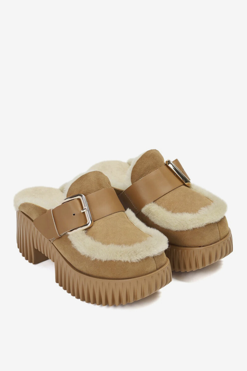 ZAPATO PLIA AMBER Camel