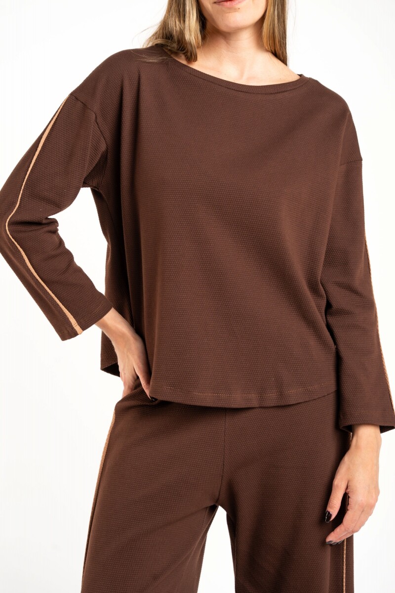Sweater Cafe