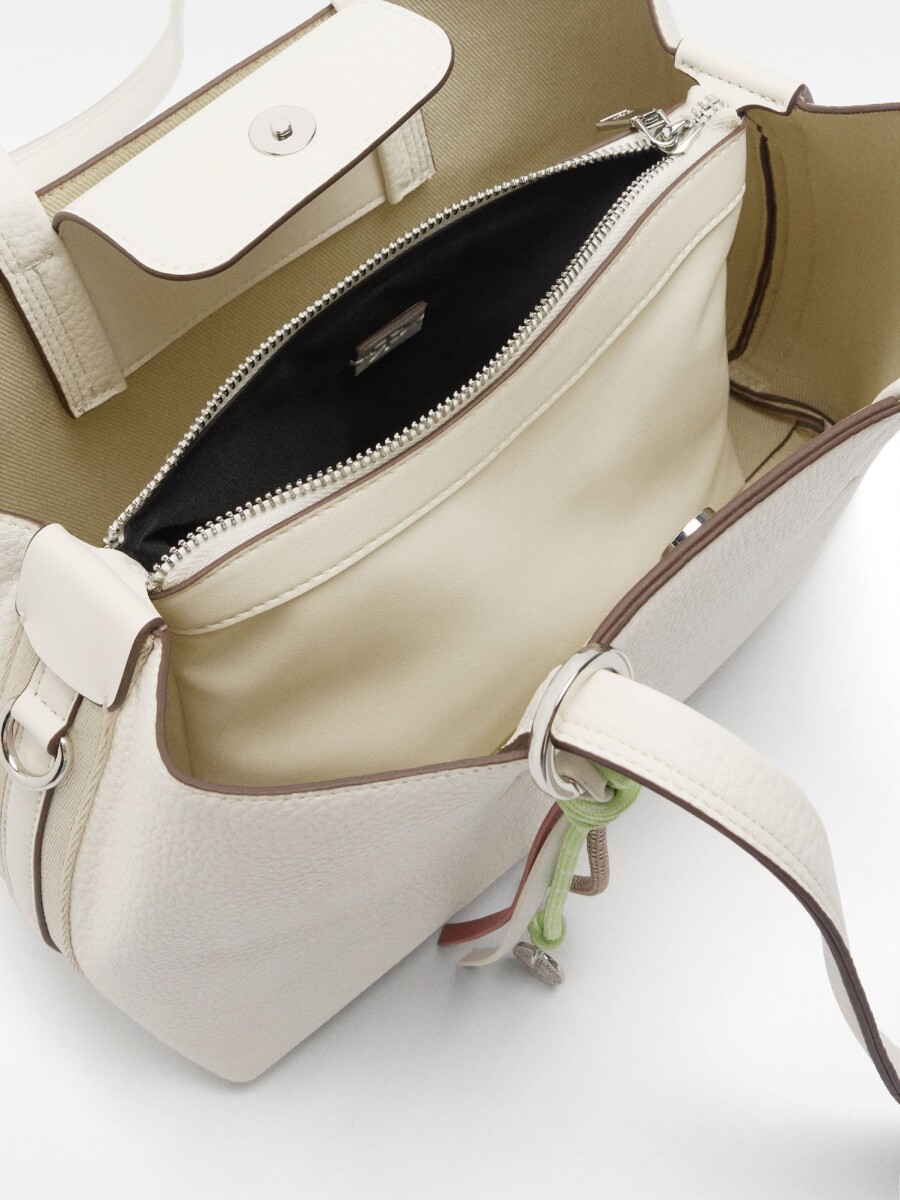 Bolso Tote Con Colgante blanco