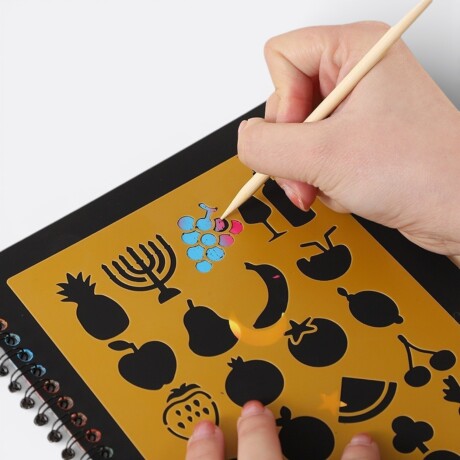 Kit 2 Libretas Scratching + 2 Lápices + Moldes Kit 2 Libretas Scratching + 2 Lápices + Moldes