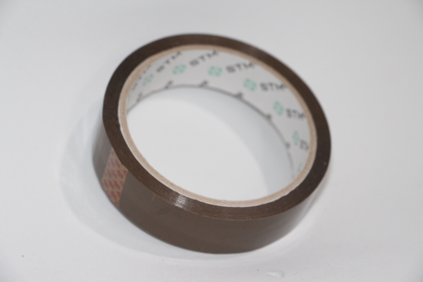 CINTA ADHESIVA POLIPROPILENO 25X50 - MARRÓN 