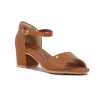 Sandalia Mujer Comfortflex Tira Ancha Con Pulsera Camel