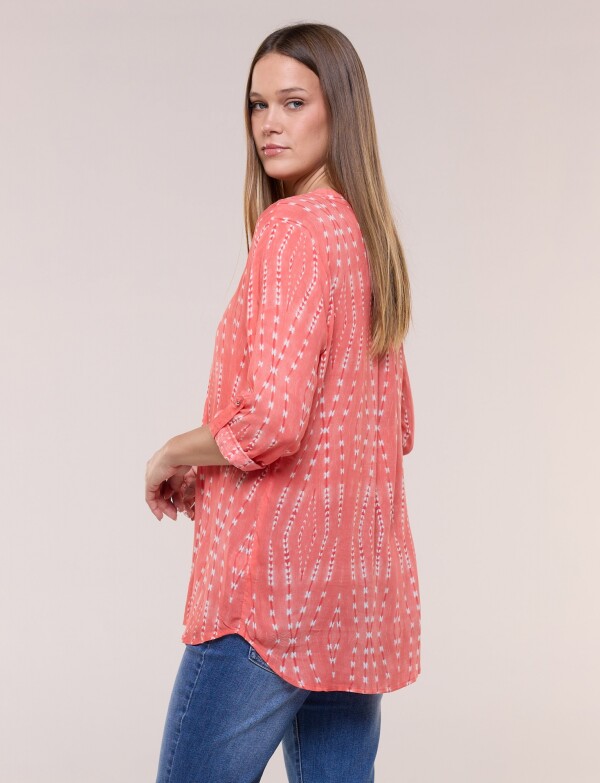 Blusa Estampada Con Escote En V Y Botones CORAL